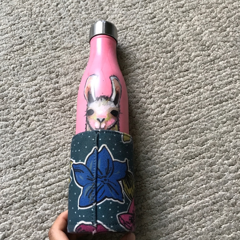 Francescas water bottle w/ Vera Bradley coaster